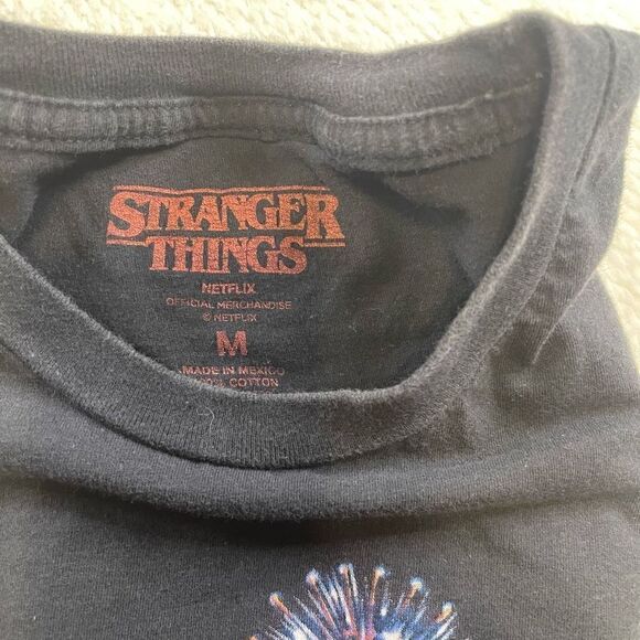 Medium Black Midriff Stranger Things Crop Top T-Shirt - Picture 8 of 9
